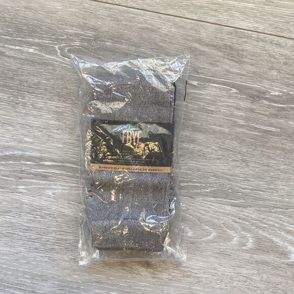 FRYE Bamboo Blend Boot Socks Gray & Black 2-Pack NWT in packaging unopened - Picture 3 of 5